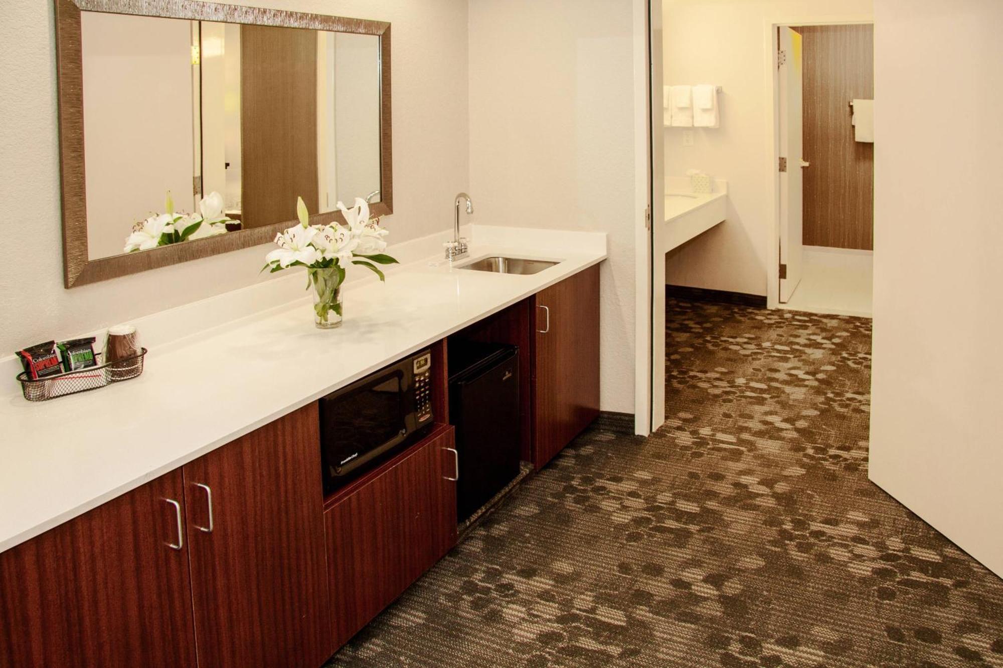 Courtyard By Marriott Rocky Mount Hotel Eksteriør billede